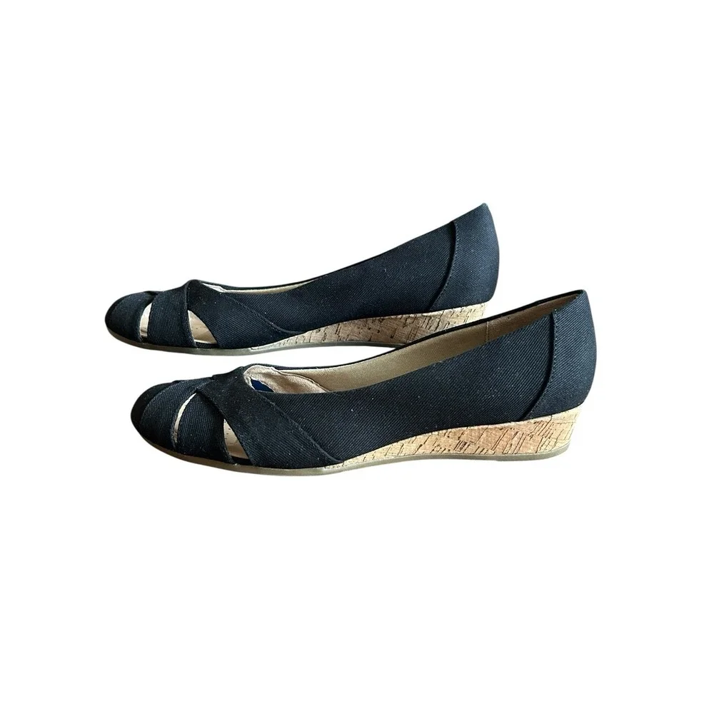 Abella True Comfort Wedge Heeled Canvas Pumps Womens Size 9.5M Black Classic